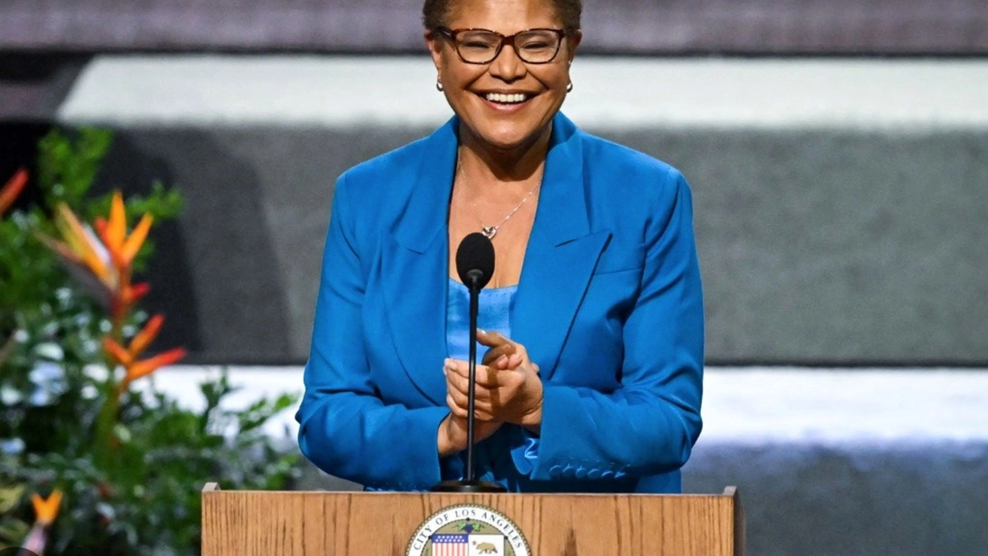 LA Mayor, Karen Bass, behind a lecturn